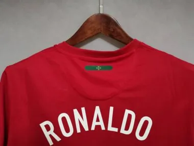 2010 Portugal home red