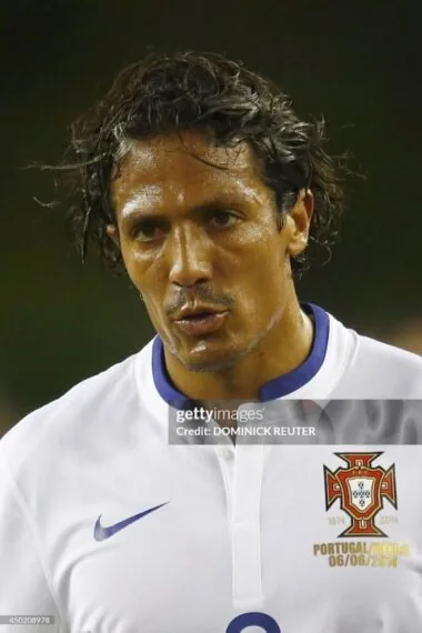 Camisola branca da seleção de Portugal para jogos fora de casa de 2014 (versão para jogadores)