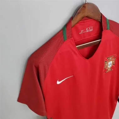 2016 Portugal home