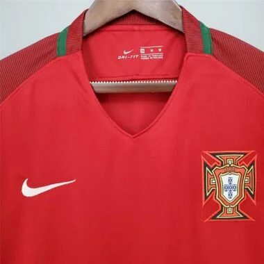 2016 Portugal home