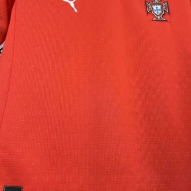 25-26 Portugal home kid kit