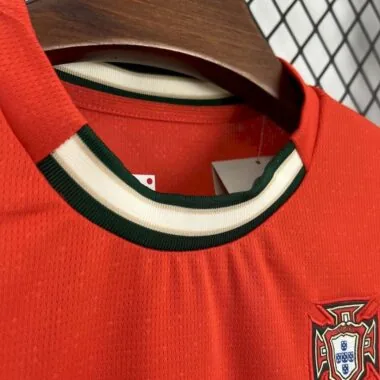 25-26 Portugal home kid kit