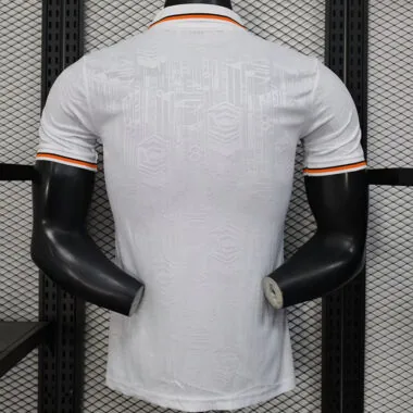 2025 Japan Young hands folded Goku Special Edition Player