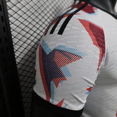 24-25 Japan Dragon Ball white special player version jersey