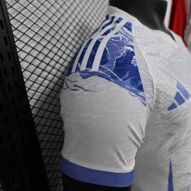 24-25 Camisola da seleção japonesa, versão jogador, branca e azul