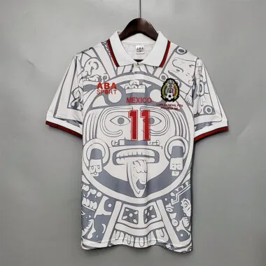 1998, jogo fora de casa contra o México