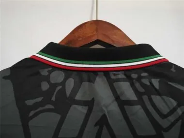 1998 Mexico black