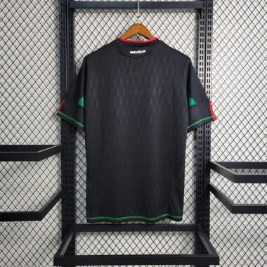 2010 Mexico away