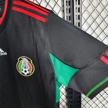 2010 Mexico away