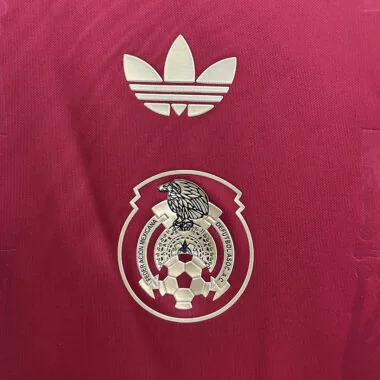 Camiseta especial de la Copa Oro de México, 25-26, color rojo