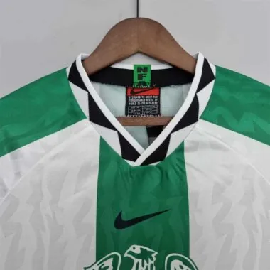 1996, jogo fora de casa contra a Nigéria