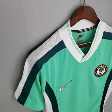 1998: Nigeria, en casa