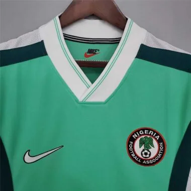 1998: Nigeria, en casa