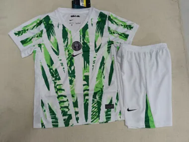 25-26 Nigeria home kid kit