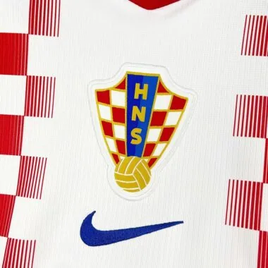 Maillot domicile de la Croatie pour la Coupe du monde 2026 (S-4XL)