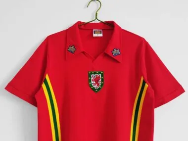 1976/79 Wales home