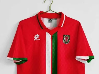 1996/98 Pays de Galles (à domicile)