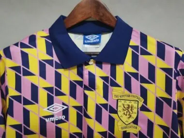 Tercera camiseta de visitante de Escocia de la temporada 1988/89