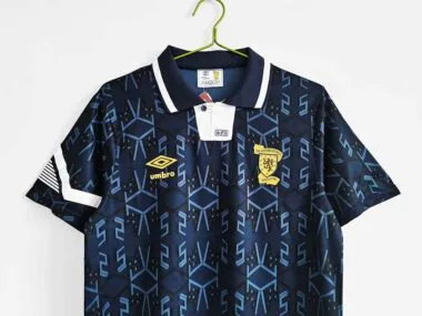 1992/93 Scotland home