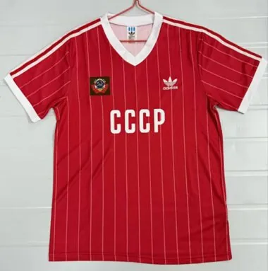 Maglie da calcio retro dell'URSS della stagione 1982/83 (in casa)