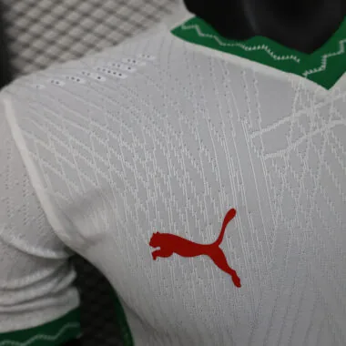 Maillot blanc de l'équipe du Maroc (à l'extérieur) 2025, version joueur