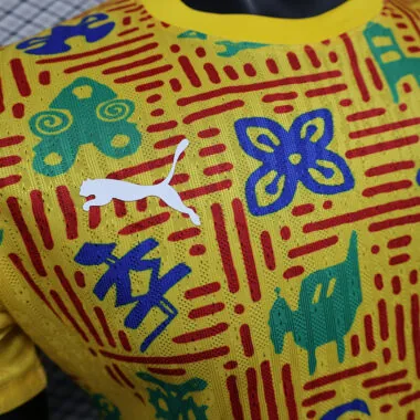 Camisola amarela do Gana de 2025, versão para jogadores, pré-jogo
