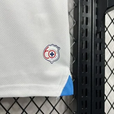 Camiseta de visitante del Cruz Azul de la temporada 24-25
