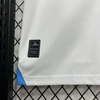 Camiseta de visitante del Cruz Azul de la temporada 24-25