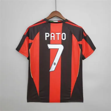 10-11 AC Milan home