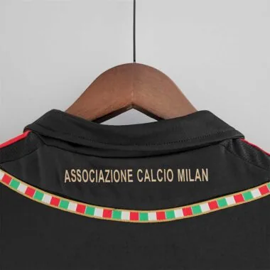 11-12 AC Milan third away