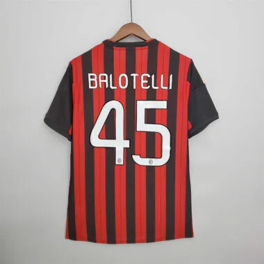 13-14 AC Milan home
