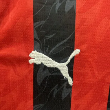 25-26 AC Milan home kid kit
