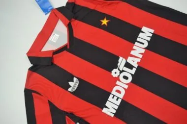 91-92 AC Milan home
