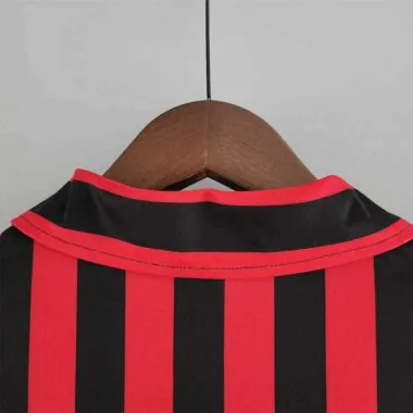 Camiseta de manga larga del AC Milan (local) de la temporada 99-00