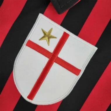 Camiseta de manga larga del AC Milan (local) de la temporada 99-00