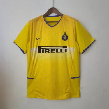 02-03 Terza divisa da trasferta dell'Inter