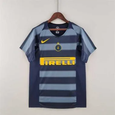 04-05 Inter Milan third away