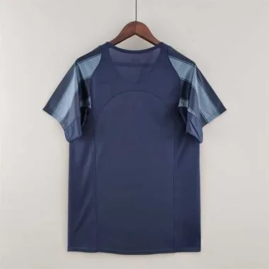 04-05 Inter Milan third away