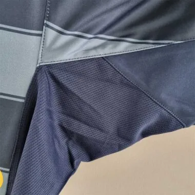 04-05 Inter Milan third away