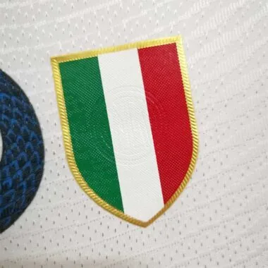 21-22 Inter Milan away