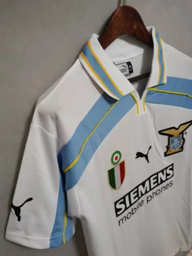 00-01 Lazio away