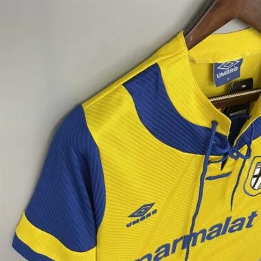 93-95 Parma home