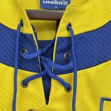 93-95 Parma home