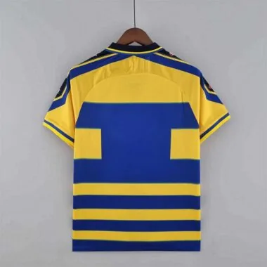 99-00 Parma (em casa)