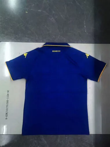 Maillot n° 120 de Geona 25-26 avec sponsor