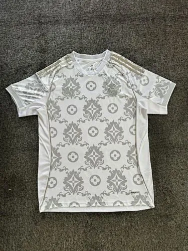 25-26 Real Madrid VS LV Jersey