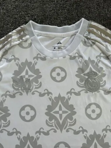 25-26 Real Madrid VS LV Jersey