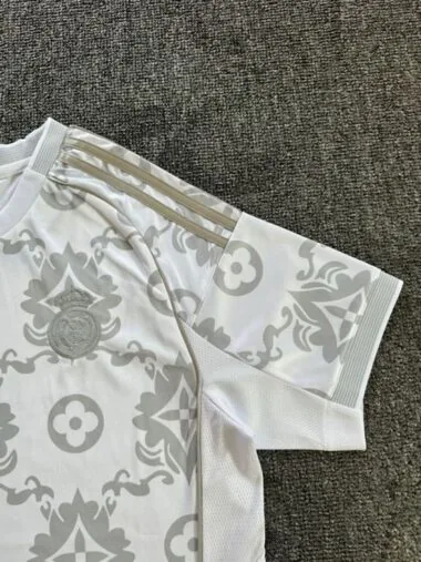 25-26 Real Madrid VS LV Jersey