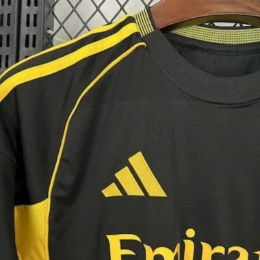 25-26 Real Madrid Black and yellow special edition Jersey