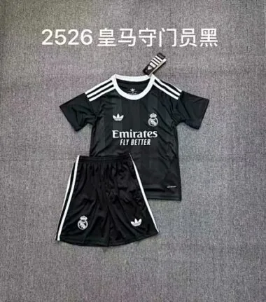 25-26 Real Madrid Black goalkeeper kid kit